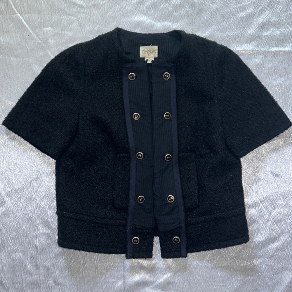 Cidra short black blazer Chanel style